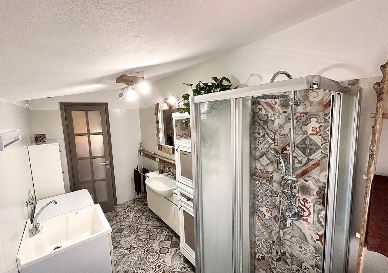 Apartmán La Mansardina Venegono Superiore Exteriér fotografie