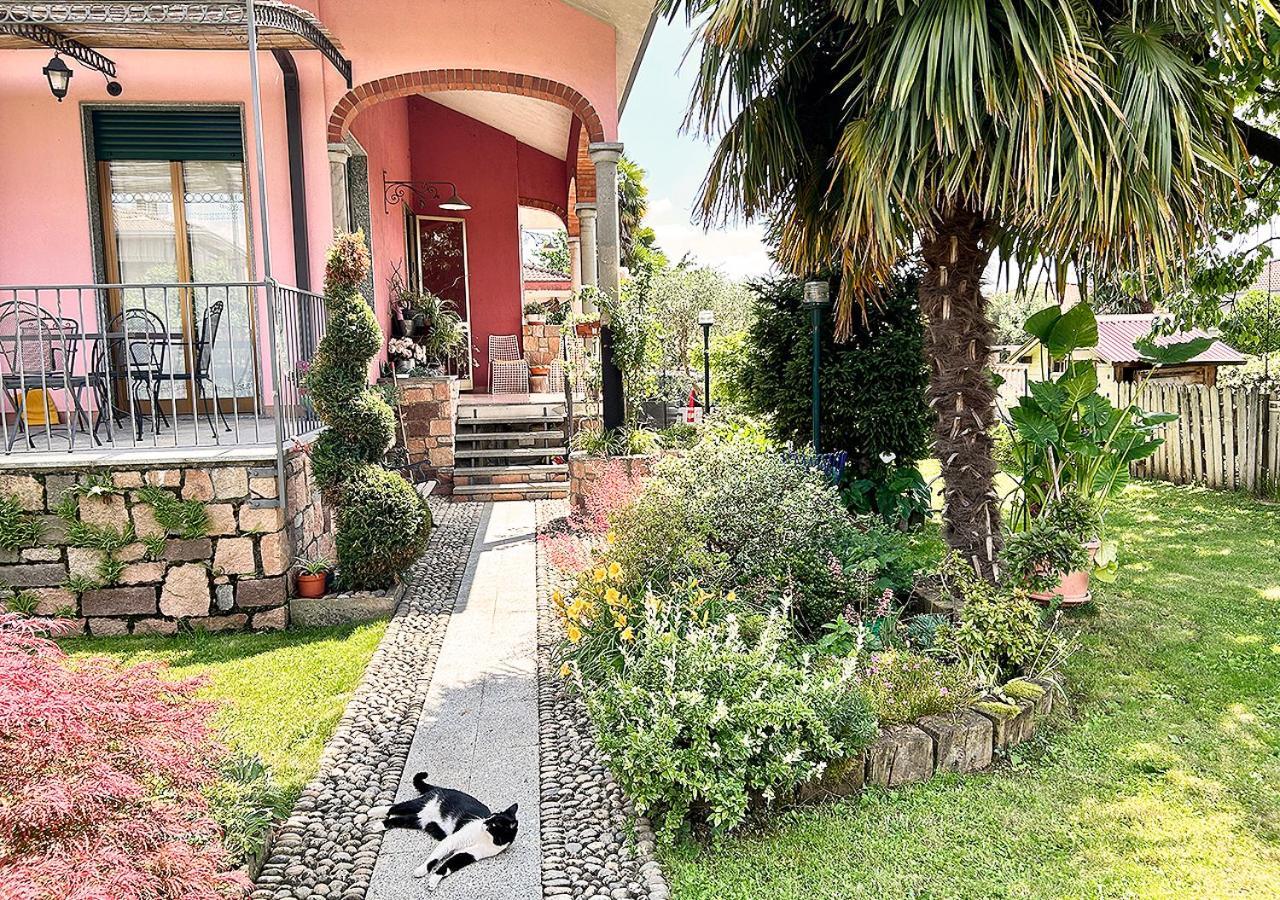 Apartmán La Mansardina Venegono Superiore Exteriér fotografie